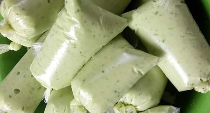 Molho Verde1 696x522 1 696x375